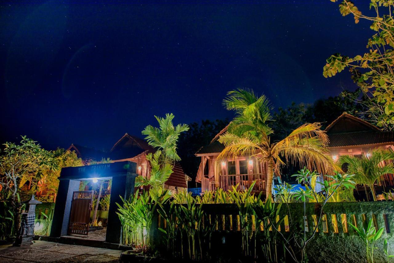 The Granyam Garden Cottage Batununggul Exterior photo