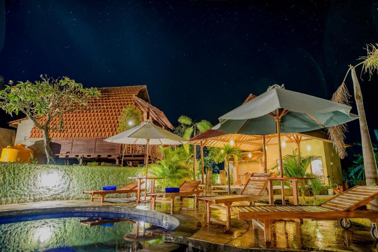 The Granyam Garden Cottage Batununggul Exterior photo