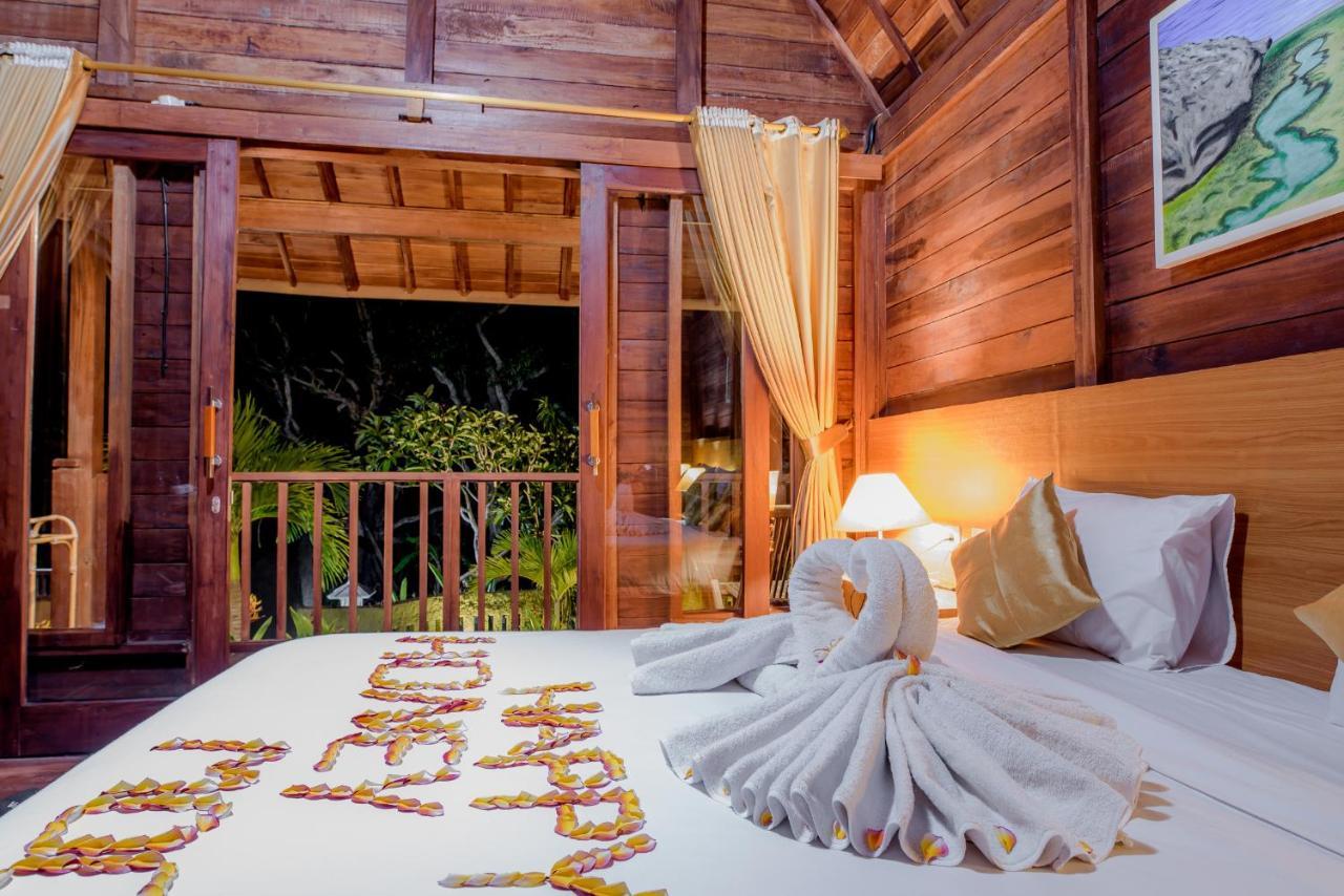 The Granyam Garden Cottage Batununggul Exterior photo